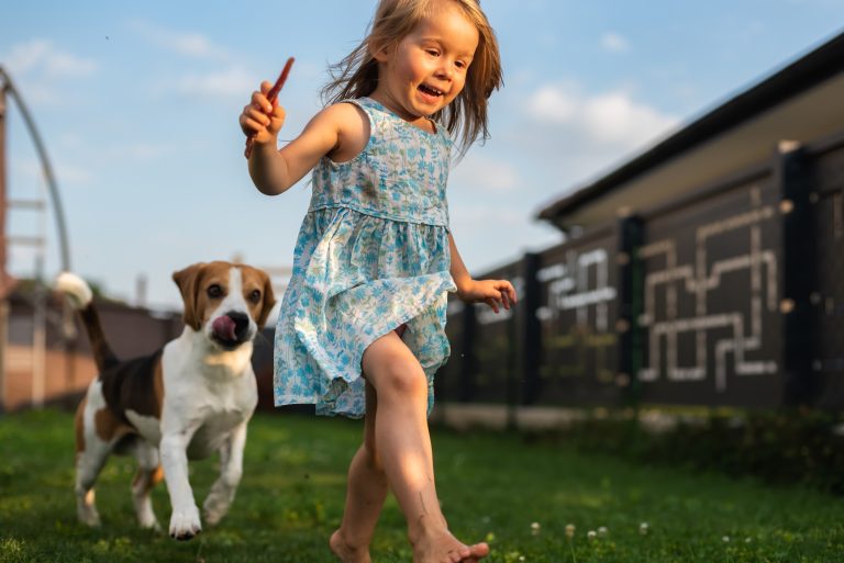 10 Kid-Friendly Dog Breeds